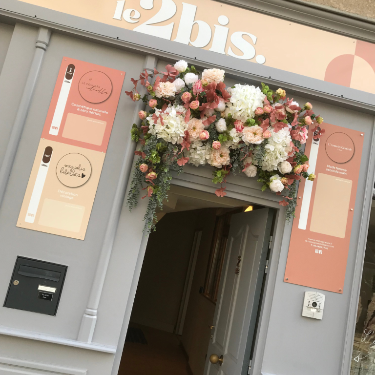 Enseignes non lumineuses Panneaux 2 bis rue Gambetta Le Mans